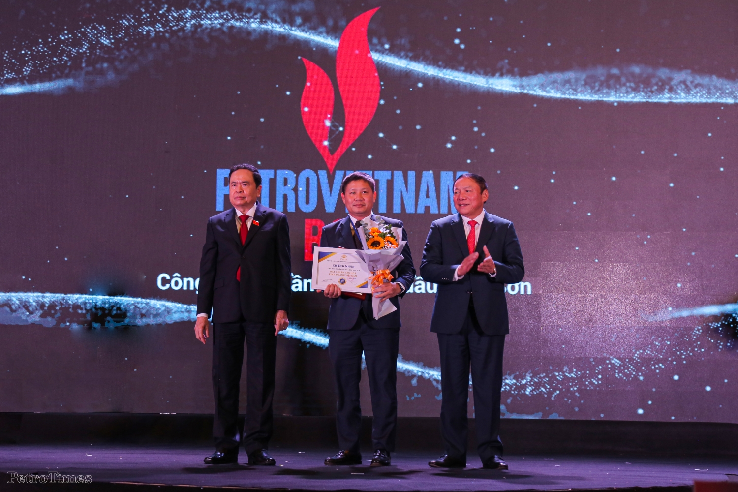 BSR được vinh danh "Doanh nghiệp đạt chuẩn Văn hoá kinh doanh Việt Nam” năm 2022