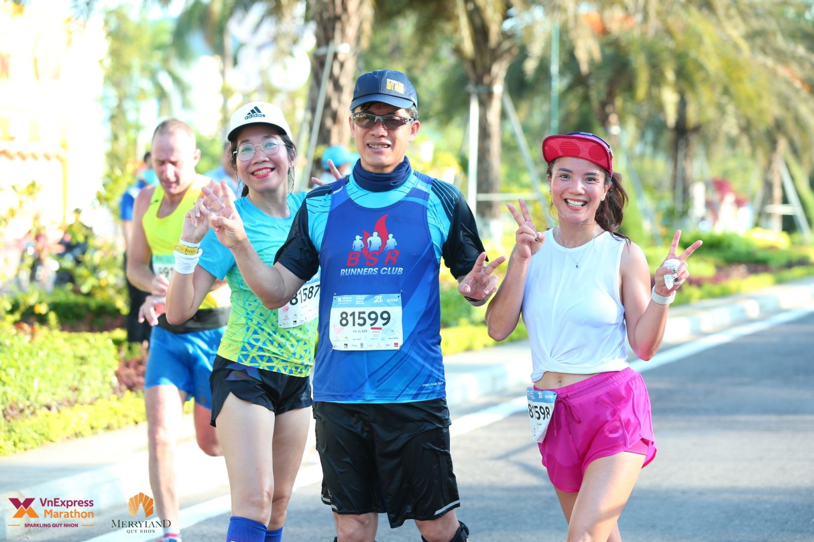Chùm ảnh: Khoảnh khắc đẹp của runner BSR tham dự giải VnExpress Marathon Quy Nhơn 2022