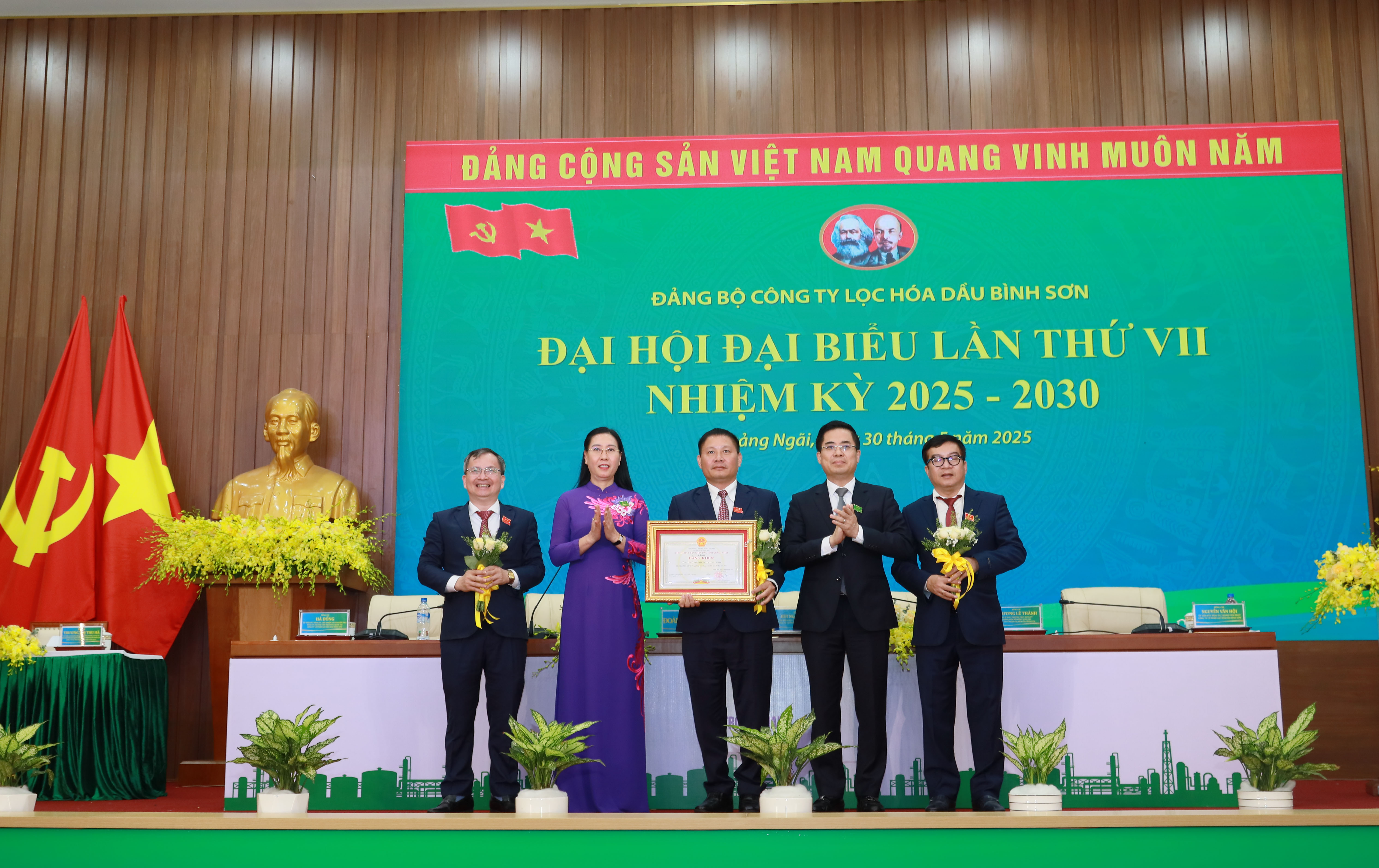 Tin moi nhat
